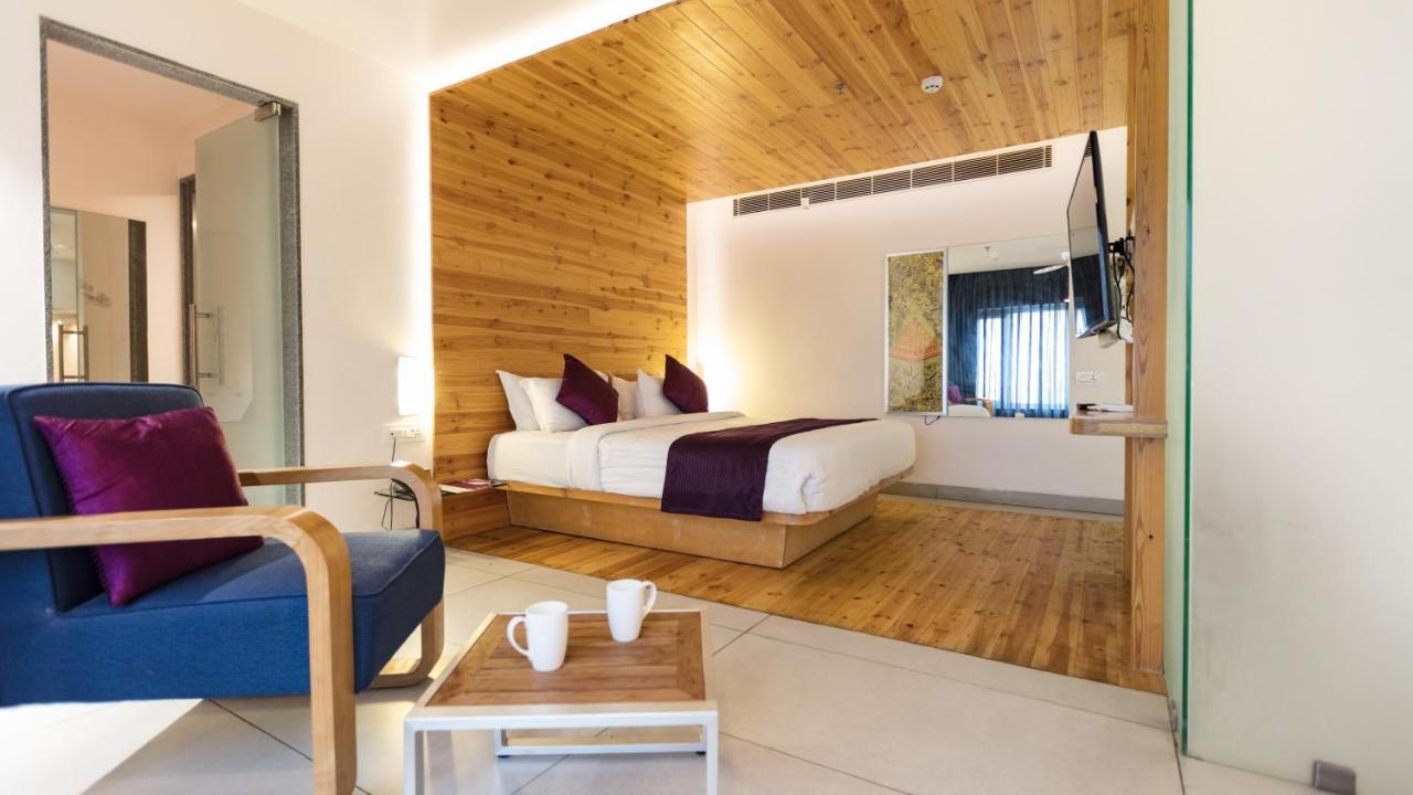 Hotel Aira Vijayawāda Zewnętrze zdjęcie