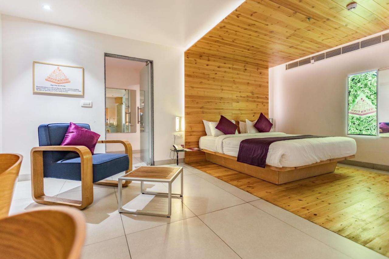 Hotel Aira Vijayawāda Zewnętrze zdjęcie